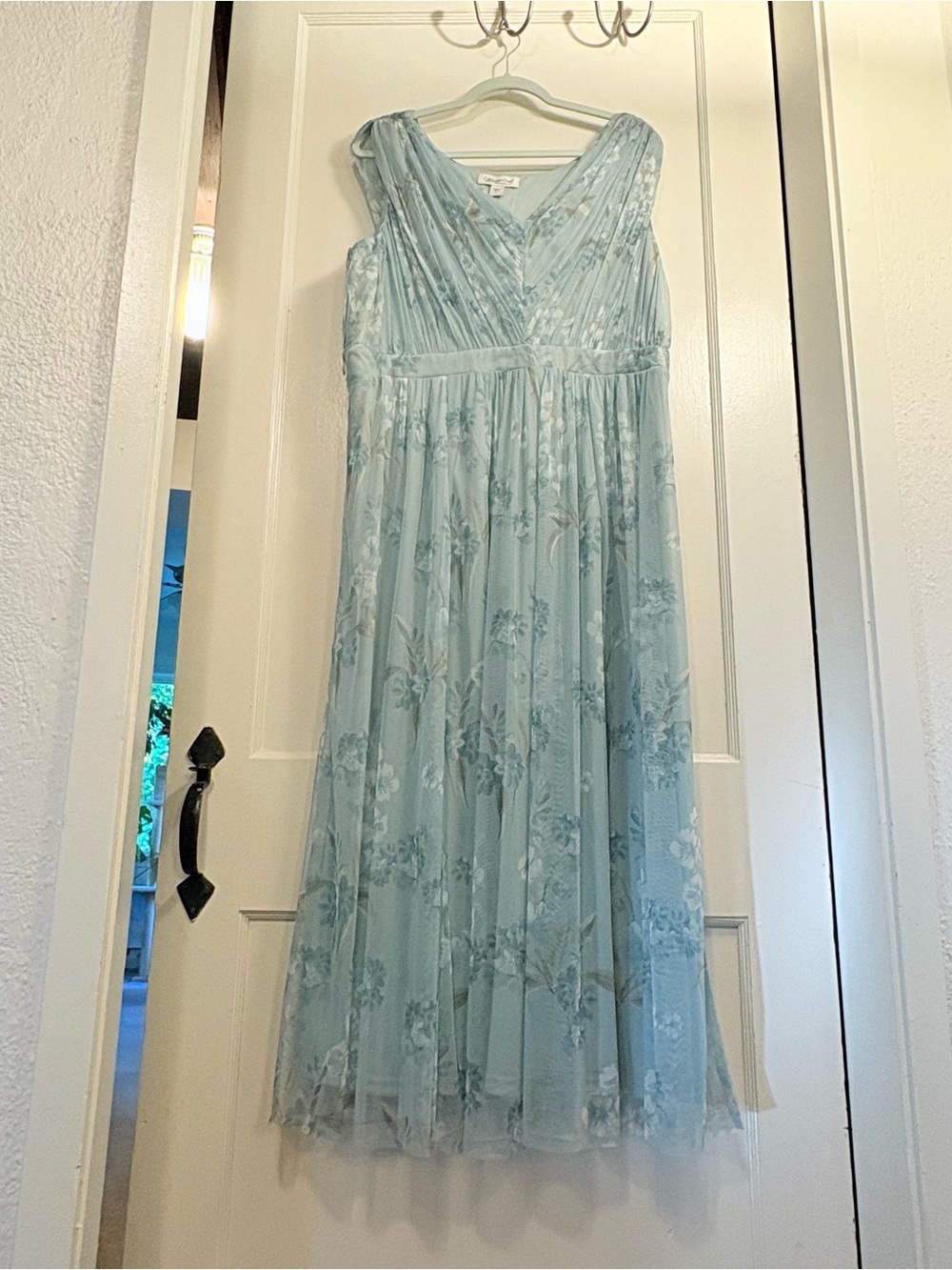 NWT Coldwater Creek Floral Light Green Mint Sage V-Neck Maxi Mesh Overlay Dress